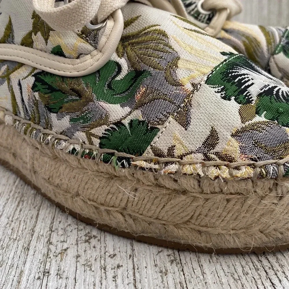 Anthropologie J/Slides Embroidered Tropical Print Platform Sneakers Size 7.5